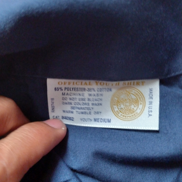 BOY SCOUTS OF AMERICA UNIFORM SHIRT WITH PATCHES, SIZE YOUTH MEDIUM Blue - Picture 2 of 6